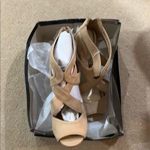 Christian Sirano heel never worn